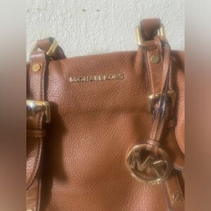 Michael kors purse midsize/brown
